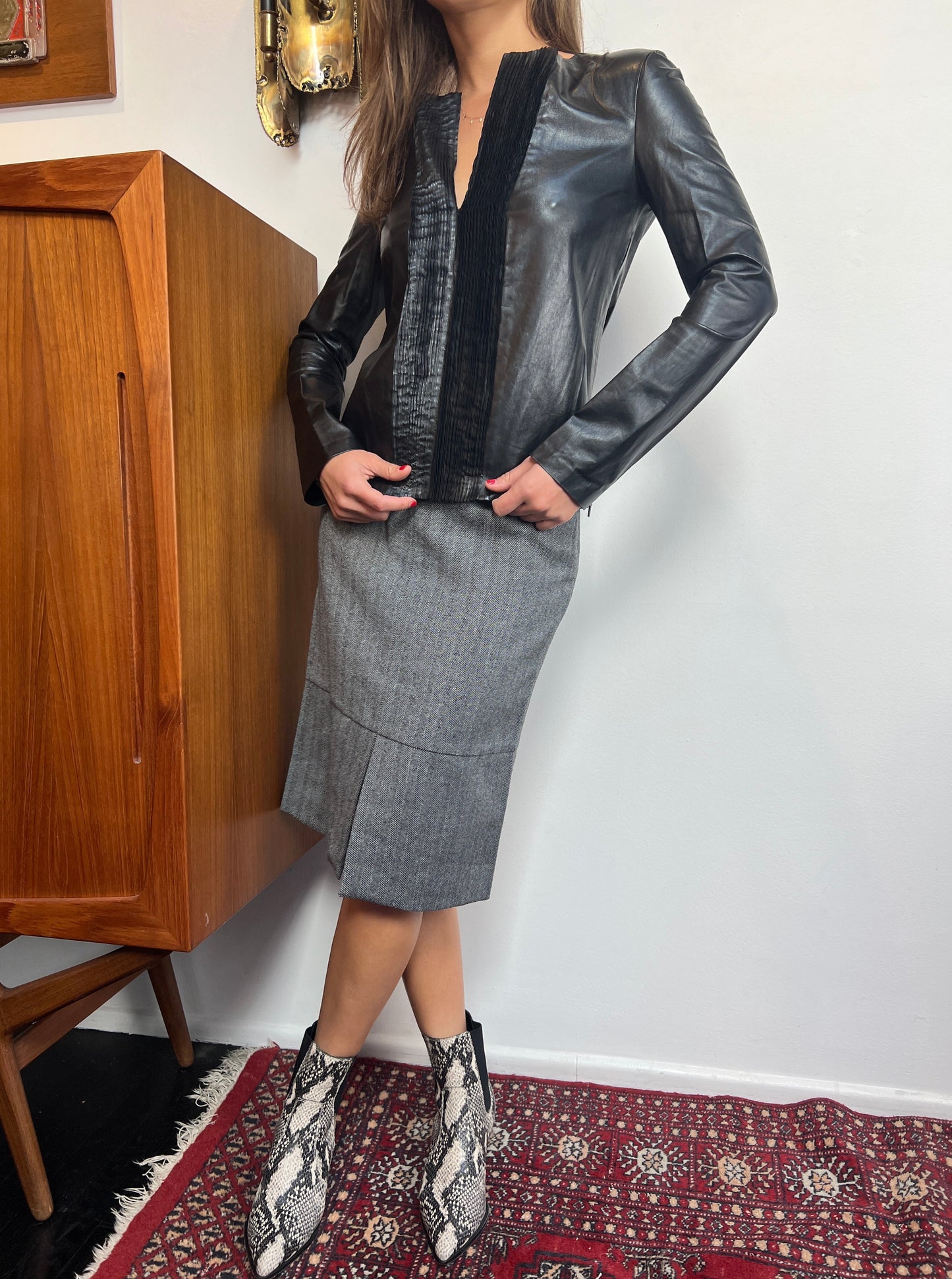 Fall 2000 Tom Ford for Gucci Herringbone + Leather Pencil Skirt